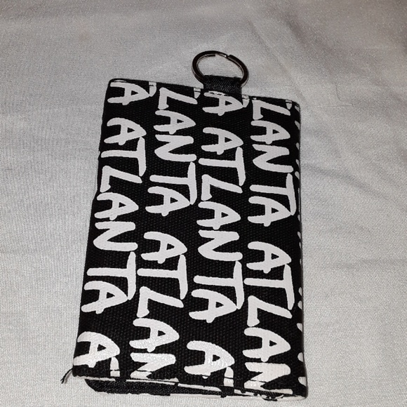 Robin Ruth Wallet - Picture 6 of 8